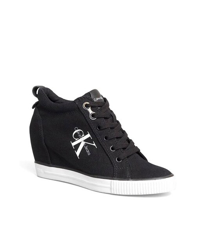 Calvin Klein Jeans - Zapatillas De Lona De Mujer Clavin Klein Jeans De  Color Negro Con Cuña Interior, precio y características - Shoptize