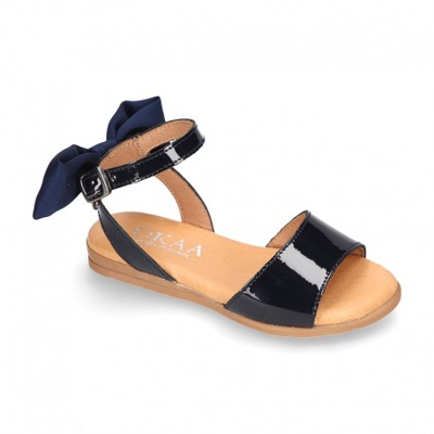 Sandalia Niña Mayor En Piel Charol Con Lazo Trasero. 33 Azul Marino