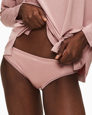 Calvin Klein - Braga Liquid Touch Liso Con Puntilla