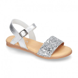Sandalia Niña Mayor En Piel Con Acabado Glitter. 25 Plata características