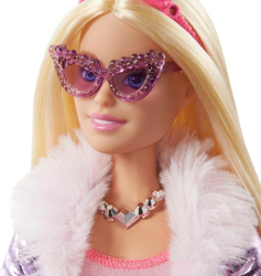 Barbie GML76 Deluxe Princess Adventure Doll en oferta