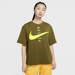Nike Sportswear Camiseta de manga corta - Mujer - Oliva en oferta