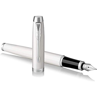 PARKER IM, pluma estilográfica lacada en blanco, con plumín mediano y recambio de tinta azul (1931673)