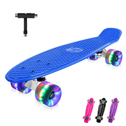 BELEEV Skateboard 55cm/22inch para Principiantes Adultos y Niños, Mini Cruiser Retro Skateboard con All-in-One Skate T-Tool, Skateboard con 4 LED PU R precio