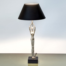 Lámpara de mesa de diseño Ballerino con figura características