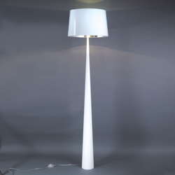 Lámpara de pie Totem LS con acabado cromo, blanco precio