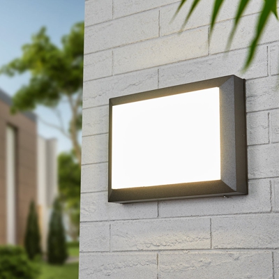 Aplique LED Kiran con pantalla resistente a golpes