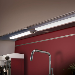 Lámpara LED bajo armario Simeo de 52 cm precio
