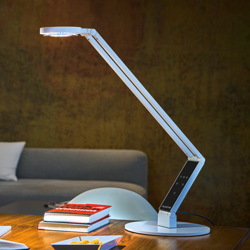 Luctra Table Radial lámpara de mesa LED pie blanco características