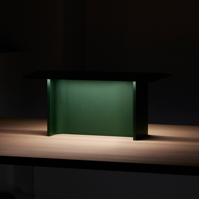 Luceplan Fienile lámpara de mesa LED, verde bosque