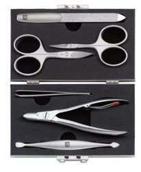 Zwilling TWINOX - Estuche de manicura en aluminio 6 piezas características