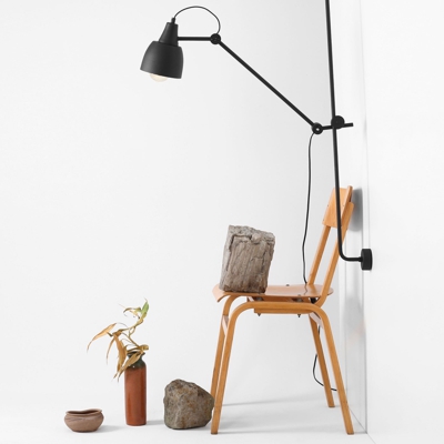 Aplique 997 con enchufe, 1 luz, negro