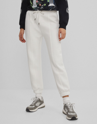 Bershka Pantalón Jogger Textura Mujer S Crudo en oferta