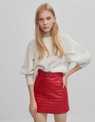 Bershka Falda Mini Efecto Piel Mujer M Rojo en oferta