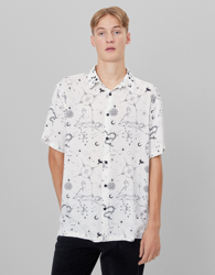 Bershka Camisa Conan Gray X Bershka Hombre Xl Blanco en oferta