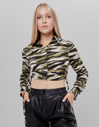 Bershka Camisa Fruncida Camuflaje Mujer Xs Kaki características
