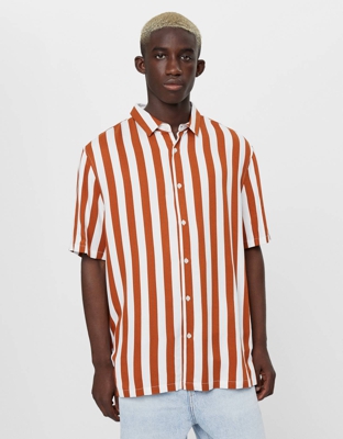 Bershka Camisa Con Estampado Hombre S Ocre