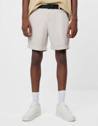 Bershka Bermuda Con Cinturón Hombre 42 Arena características