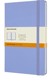Moleskine - Cuaderno Clásico con Hojas de Rayas, Tapa Dura y Cierre con Goma Elástica, Tamaño Grande 13 x 21 cm, Color Azul Hortensia, 240 páginas en oferta