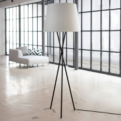 Ozonos Hailey lámpara de pie LED crema con AC-1 precio