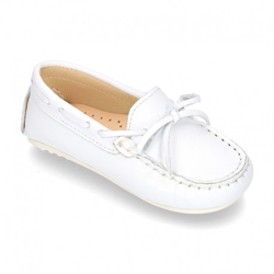 Mocasín Lazos Piso Conductor En Piel Napa Blanca. 21 Blanco en oferta