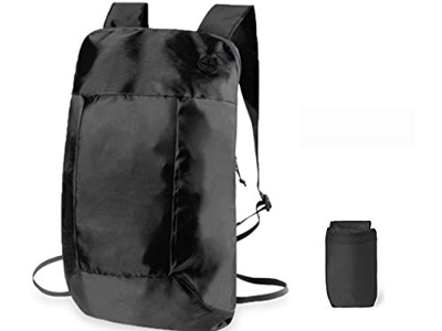 Mochila Plegable Básica Impermeable Compacta, Ligera y Pequeña - Ideal para Senderismo y Paseo al Aire Libre - con Salida para Auriculares 10 litros -