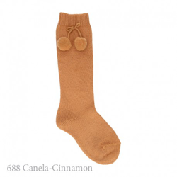 Calcetín Alto Algodón Cálido Con Borlas Condor. 0 688-canela características