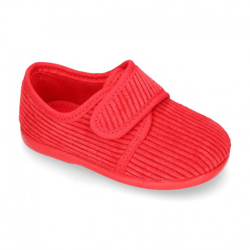 Zapatilla Casa Niños Tipo Blucher Cierre Adherente Pana Fina. 30 Rojo en oferta