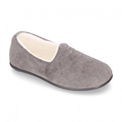 Zapatilla Casa Niños Cerrada En Lana Cuadrillé. 30 Gris precio