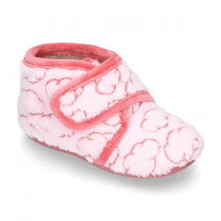 Botita Casa Nubes Sin Cordones Para Peques. 21 Rosa características