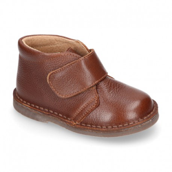 Botita Safari Niños Sin Cordones En Piel. 18 Cuero en oferta