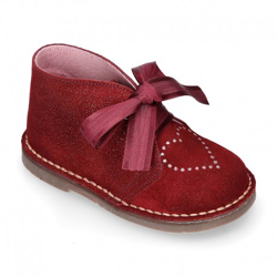 Botita Safari Niños Fantasía En Piel Serraje Con Lazos. 25 Burdeos en oferta