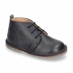 Botita Safari Niños Con Cordones En Piel En Color Marino. 36 Azul Marino en oferta
