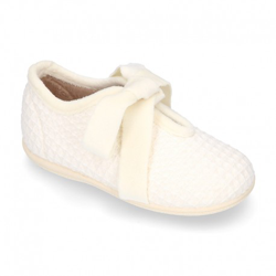 Zapatilla Casa Niña Tipo Angelito Con Lazos De Terciopelo En Lona Cuadrillé. 30 Beige precio