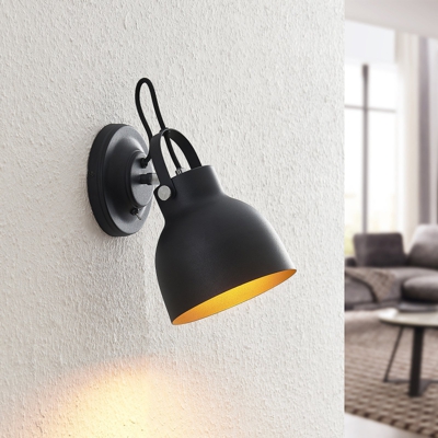 Lindby Adirta aplique de metal en negro