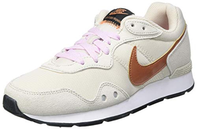 Nike Venture Runner, Zapatillas para Correr Mujer, Lt Orewood Brn Metallic Copper, 40 EU