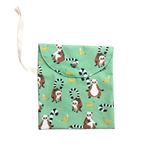 Bolsa porta mascarillas World Alive Eco family lemur picnic