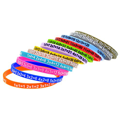 Guajave 12pcs multiplicación Tablas suave silicona pulsera aprender matemáticas educación pulsera para niños en oferta
