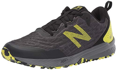 New Balance Nitrel V3 Trail, Zapatillas para Carreras de montaa Hombre, Negro Amarillo Negro Y Amarillo, 42.5 EU