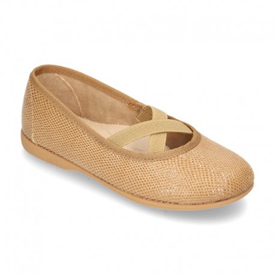 Bailarina En Serratex Estampado Con Cintas Cruzadas. 27 Camel