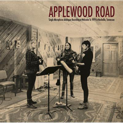 Applewood Road características