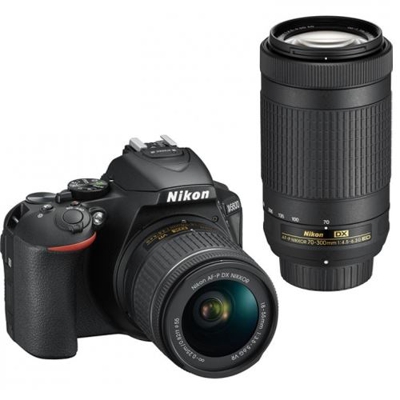 Cámara Réflex Nikon D5600 + Af-p Dx 18-55mm Vr + Af-p Dx Nikkor 70-300mm