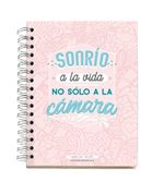 Agenda Miss Borderlike 2021 A5 día por página Sonrío a la vida, no solo a la cámara