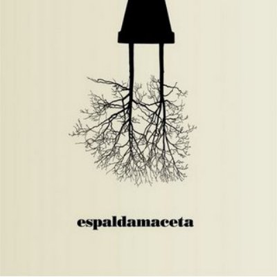 Madera y poca luz