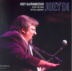 Joey D! características