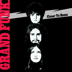 Closer To Home precio