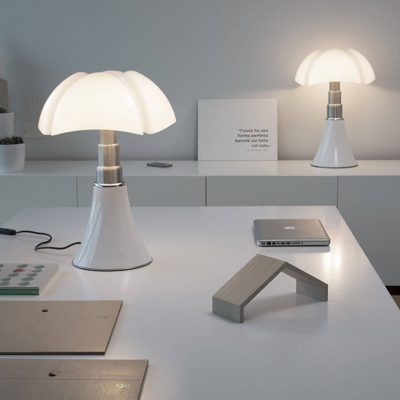 Martinelli Luce Pipistrello mesa Casambi blanco