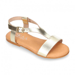 Sandalia Niña En Forma De T En Piel Metalizada . 36 Oro en oferta
