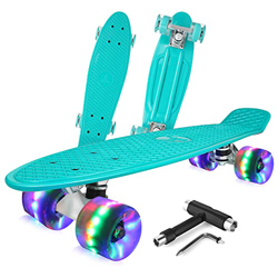 BELEEV Skateboard 55cm/22inch para Principiantes Adultos y Niños, Mini Cruiser Skateboard con All-in-One Skate T-Tool, Skateboard con 4 LED PU Ruedas( en oferta