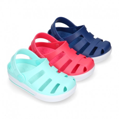 Cangrejera Niño Tipo Zueco Ola Para Piscina Y Playa. 32 Azul Marino